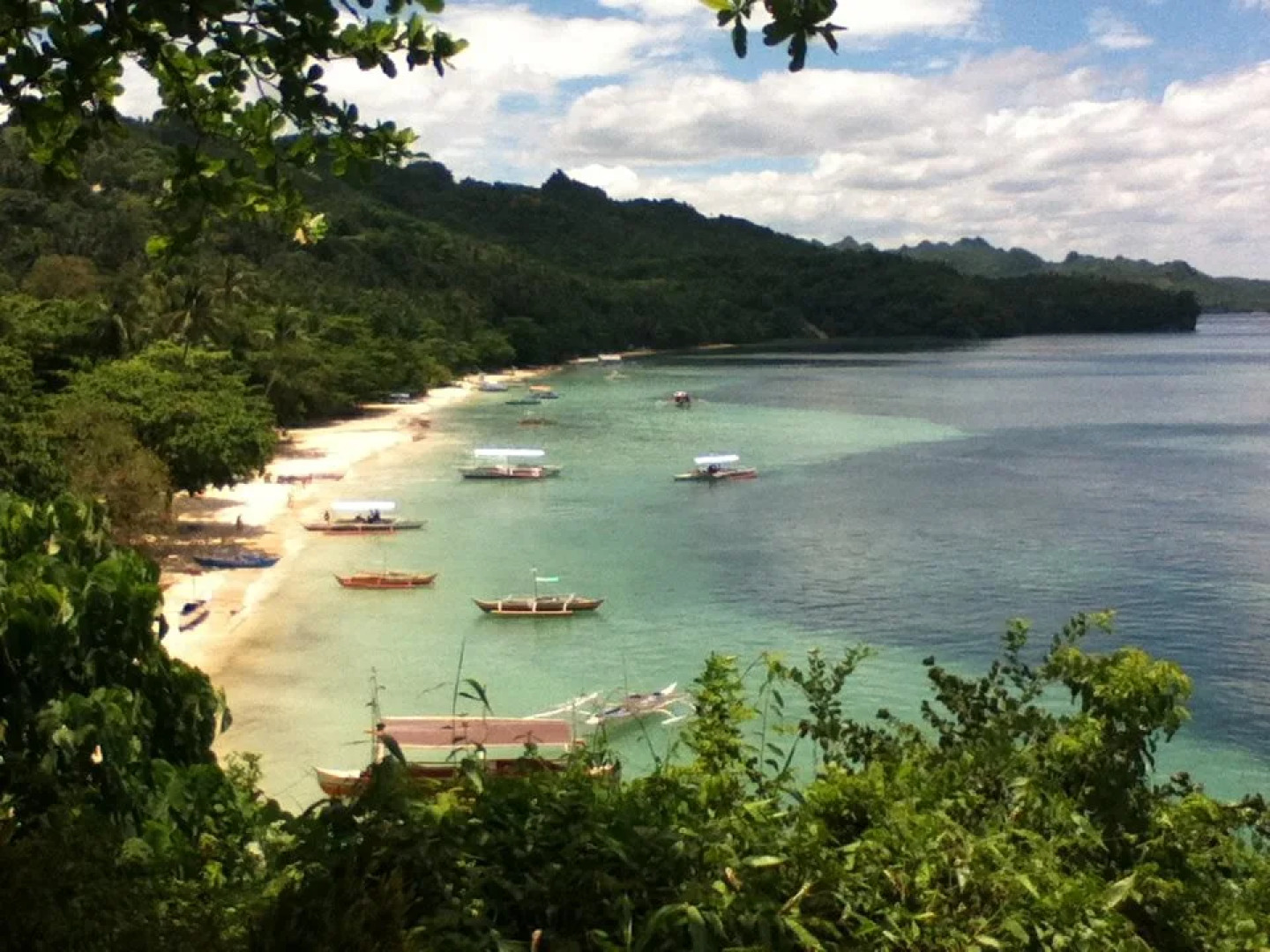Nataasan Beach Resort and Dive Center