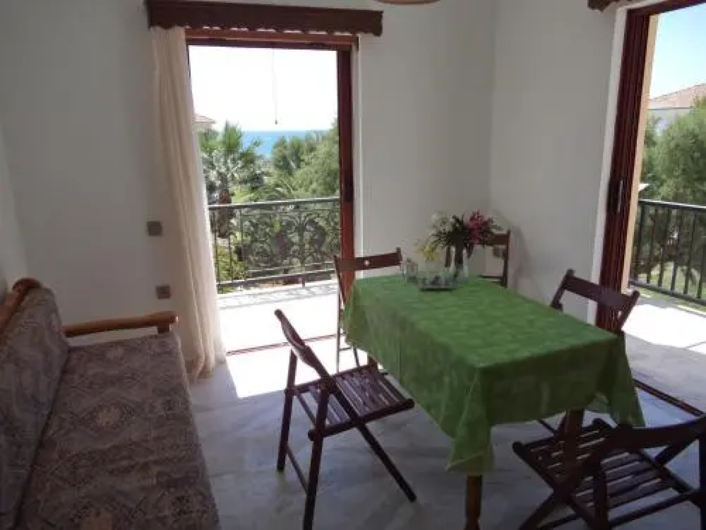 Renesis Studios & Apartments