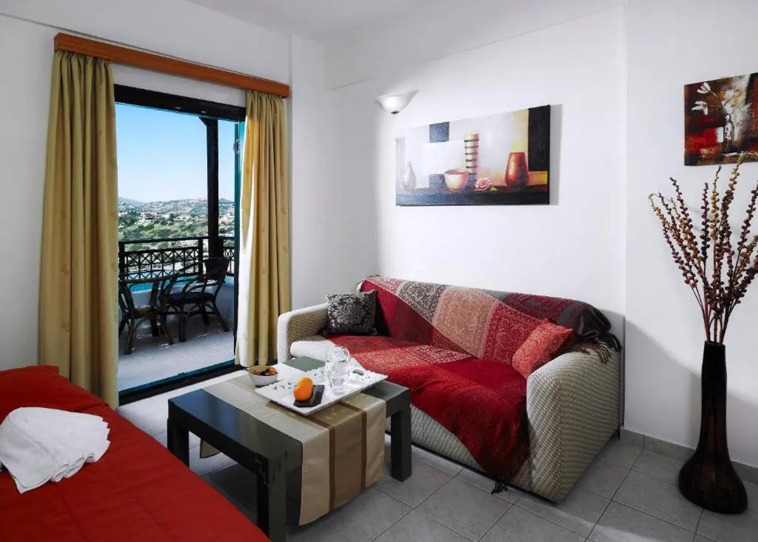 Erivolos Studios & Apartments