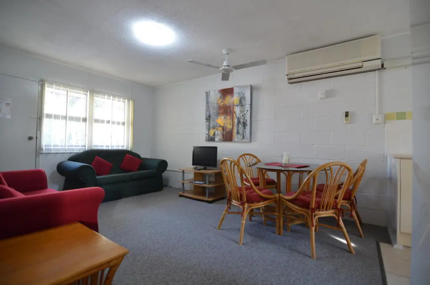 Forest Lodge Apartments