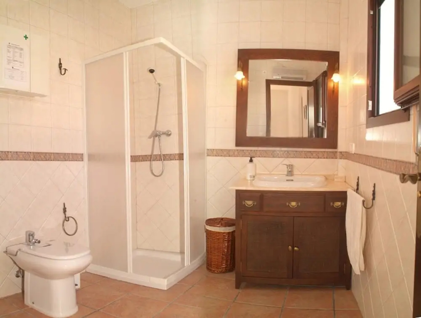 House With 5 Bedrooms in Priego de Cordoba, With Wonderful Mountain Vi