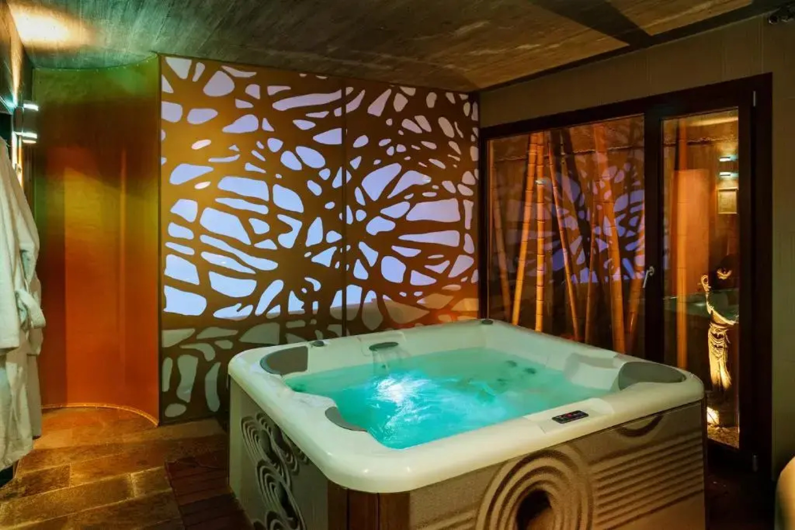 Boutique & Spa Capitulo Trece