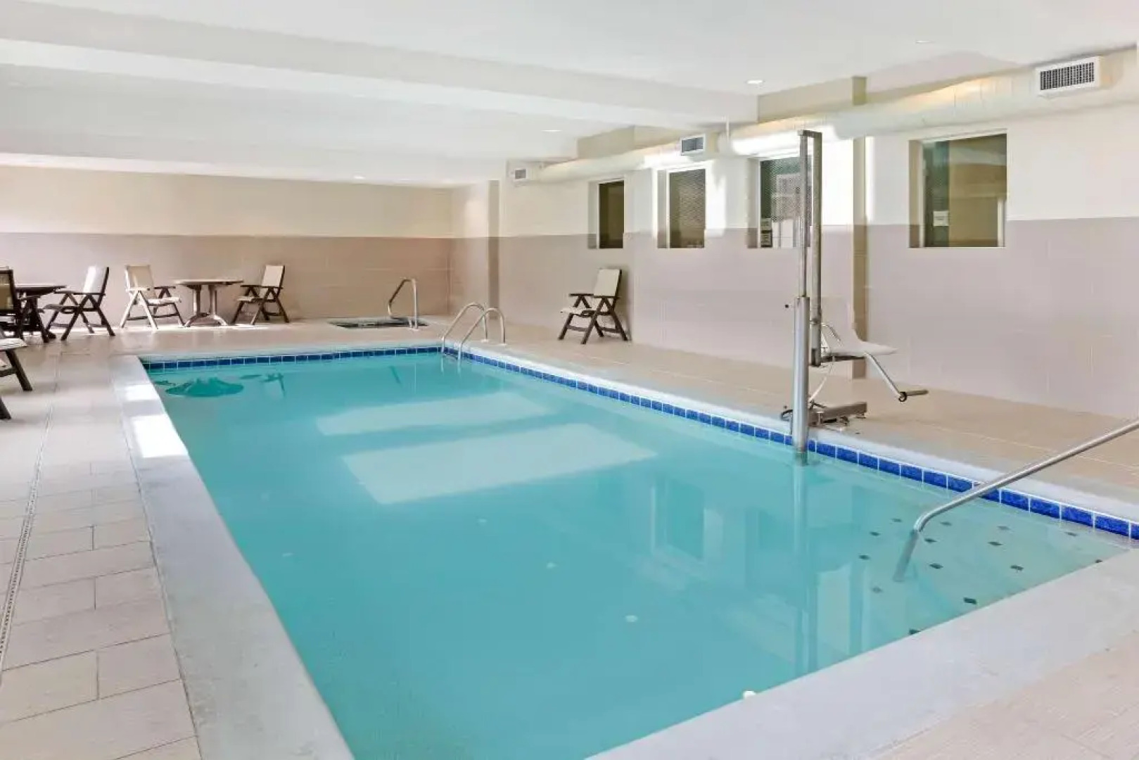 La Quinta Inn And Suites Lancaster