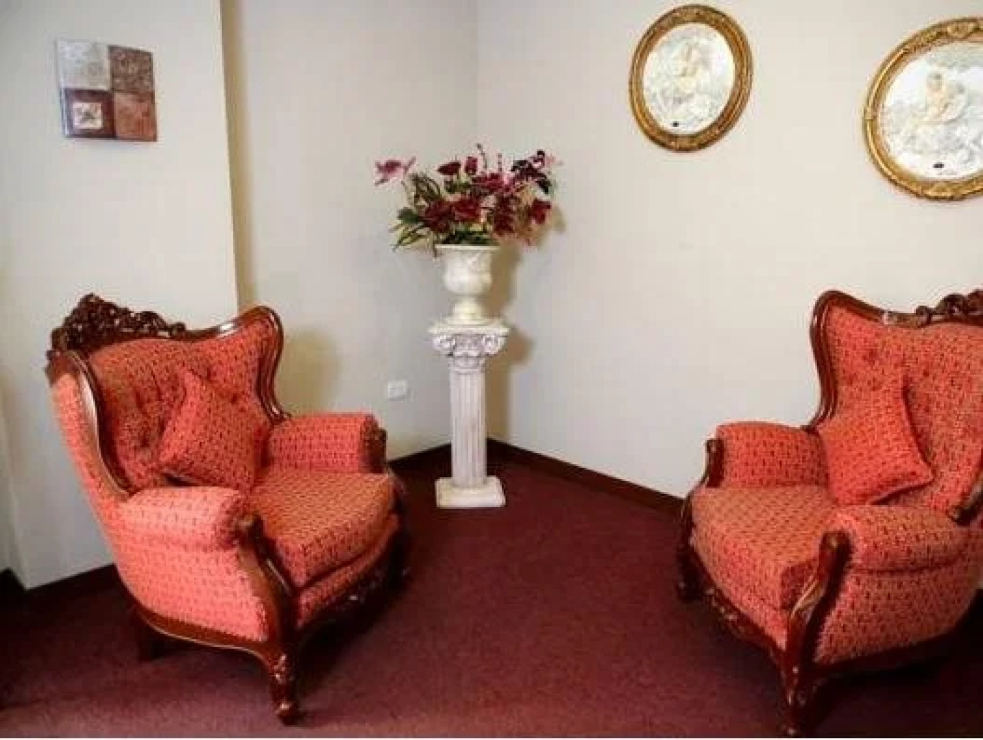 The Rokes Plaza Hotel