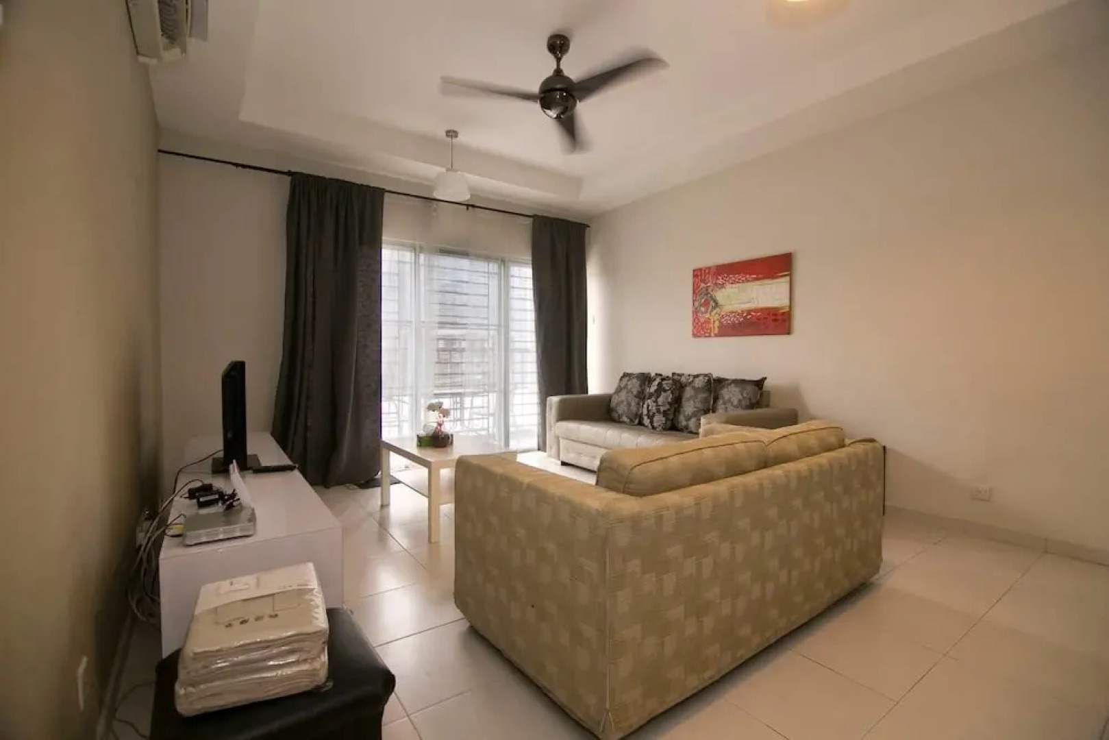 Homely Condo Near Embassy Row