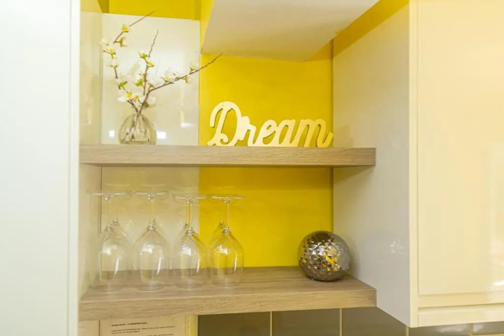 Superb Dwelling! Fast Wifi, Parking, Patchway