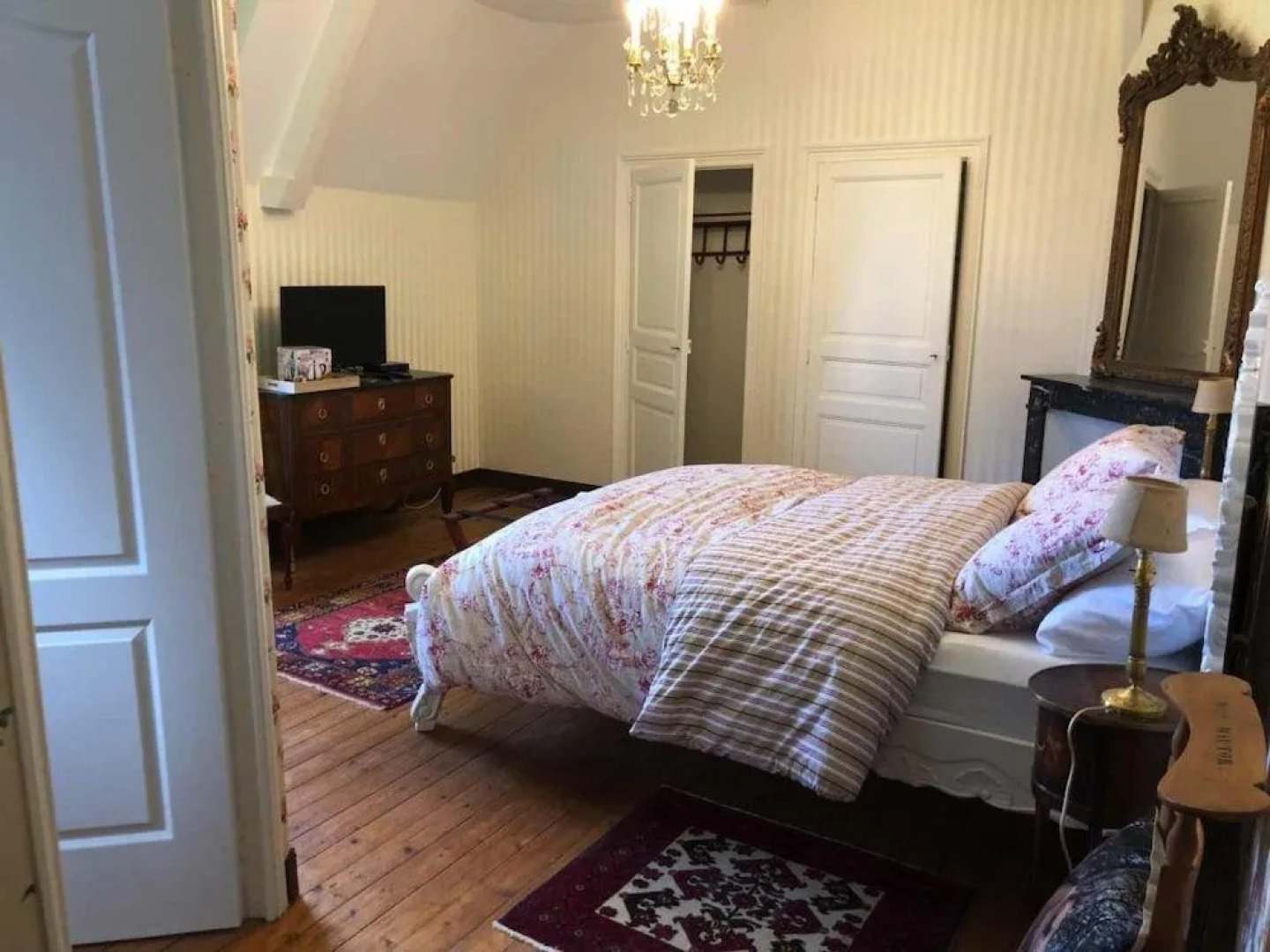 Le Château de la Croix Chemin