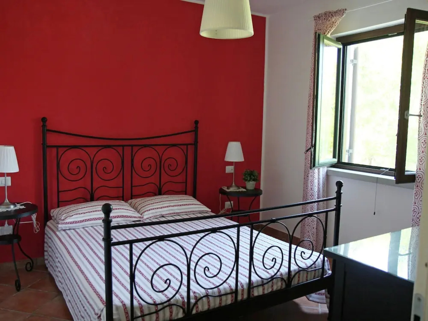 Adorable Holiday Home in Santa Lucia with Swimming Pool