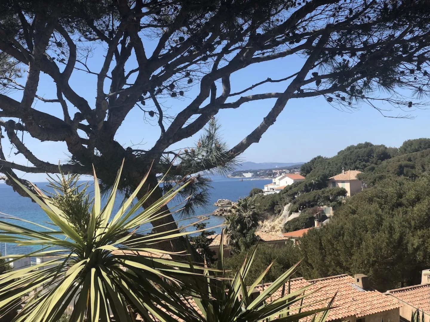 Maison terrasse parking plages vue mer
