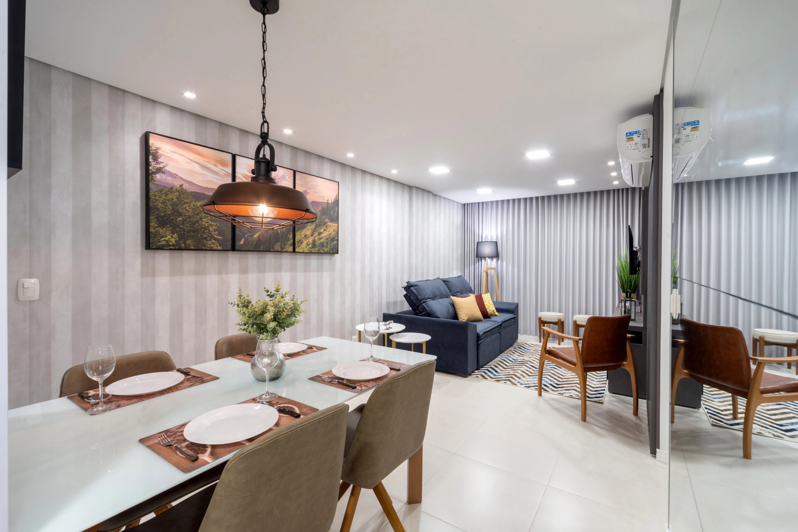 Novíssimo apto de 2 quartos no centro de Gramado