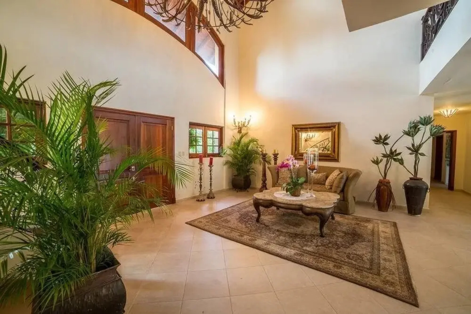 8BR 9BA Barranca Villa by ASVR