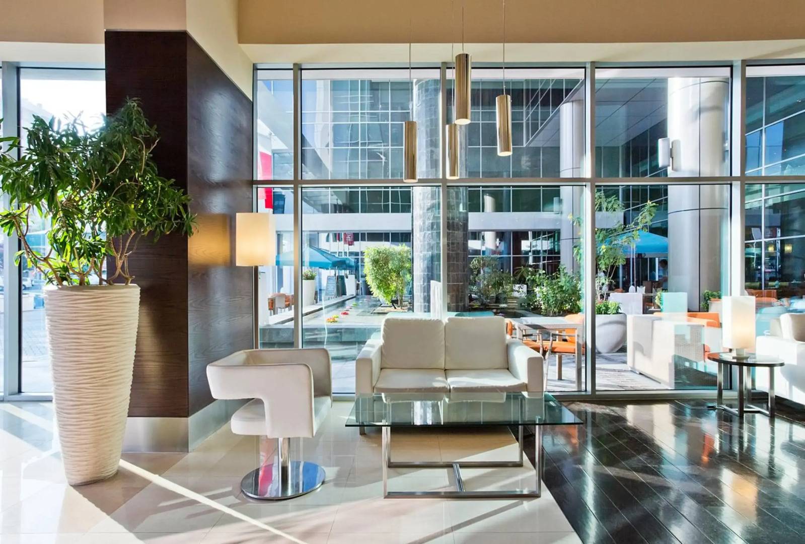 Отель ibis Al Rigga