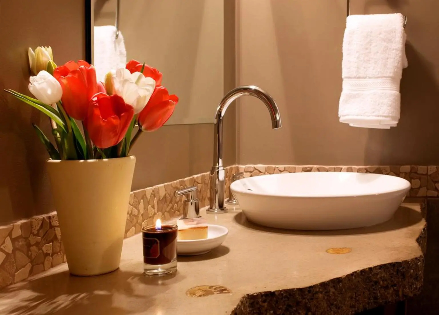 Bellstar Suites at Solara Resort