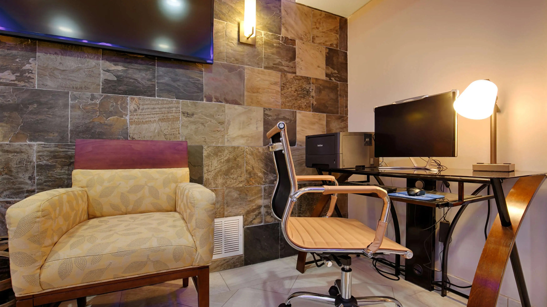 Best Western The Inn & Suites Pacific Grove