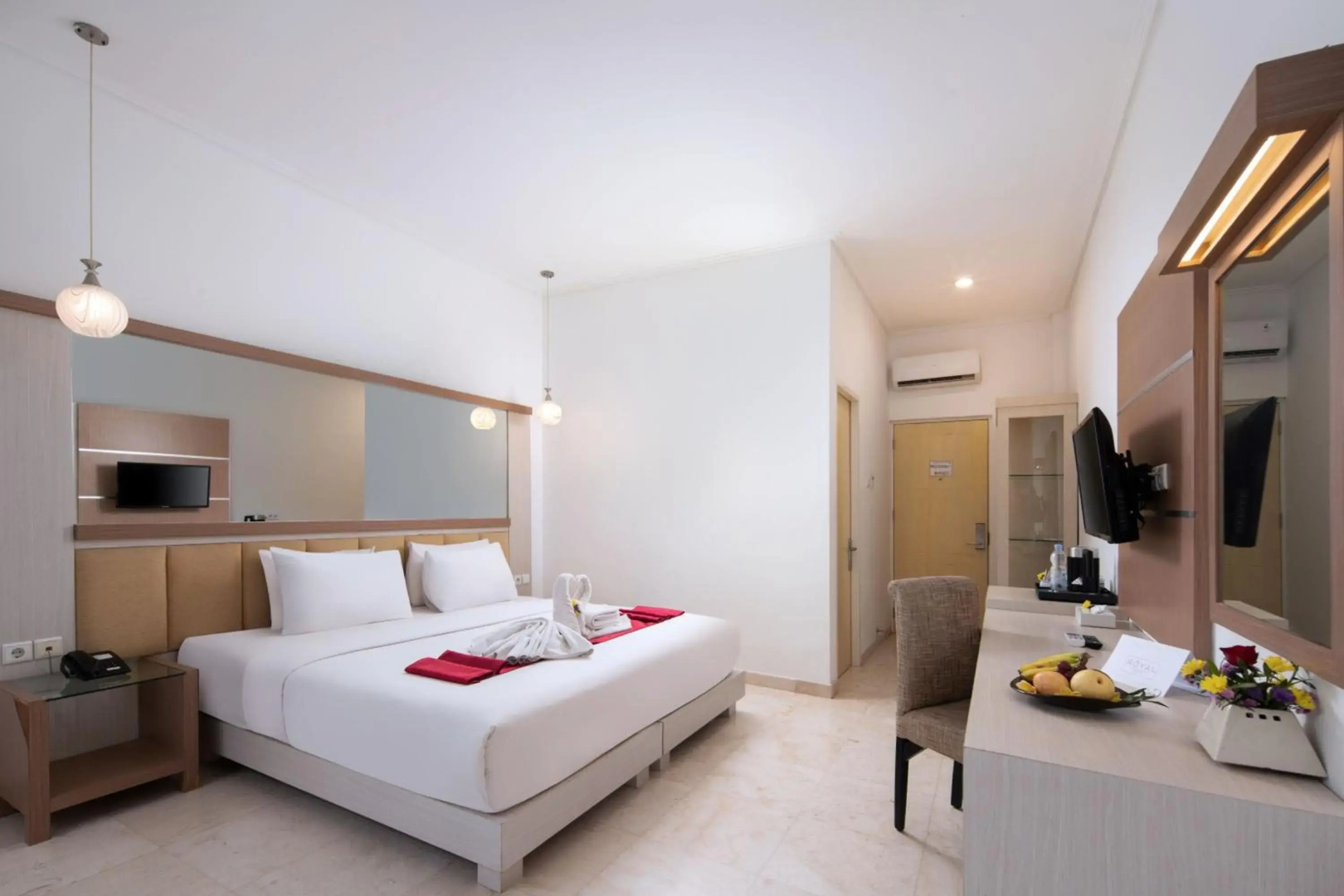 Royal Hotel and Villa Trawas