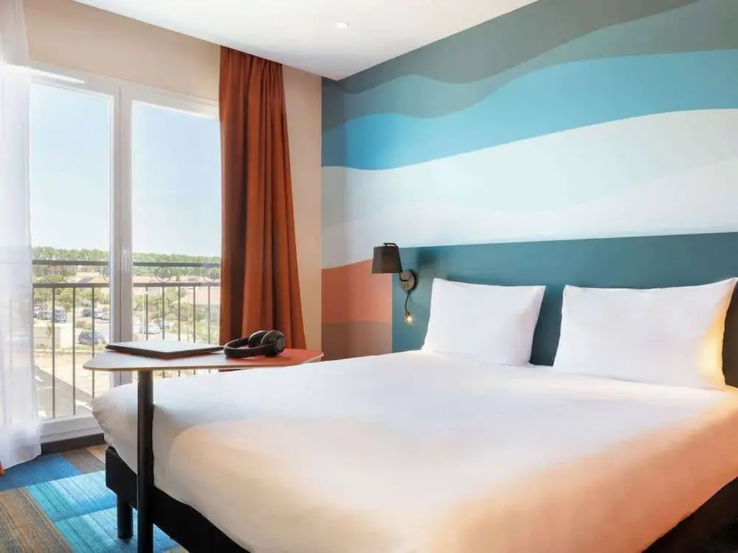 Ibis Styles Miramas - Provence