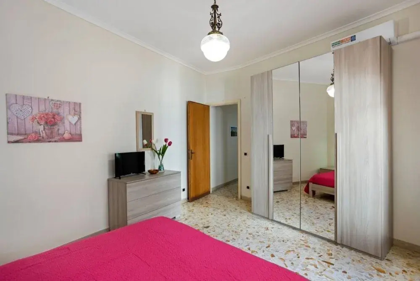 Tra il Centro e Il Mare Apartment con terrazzo