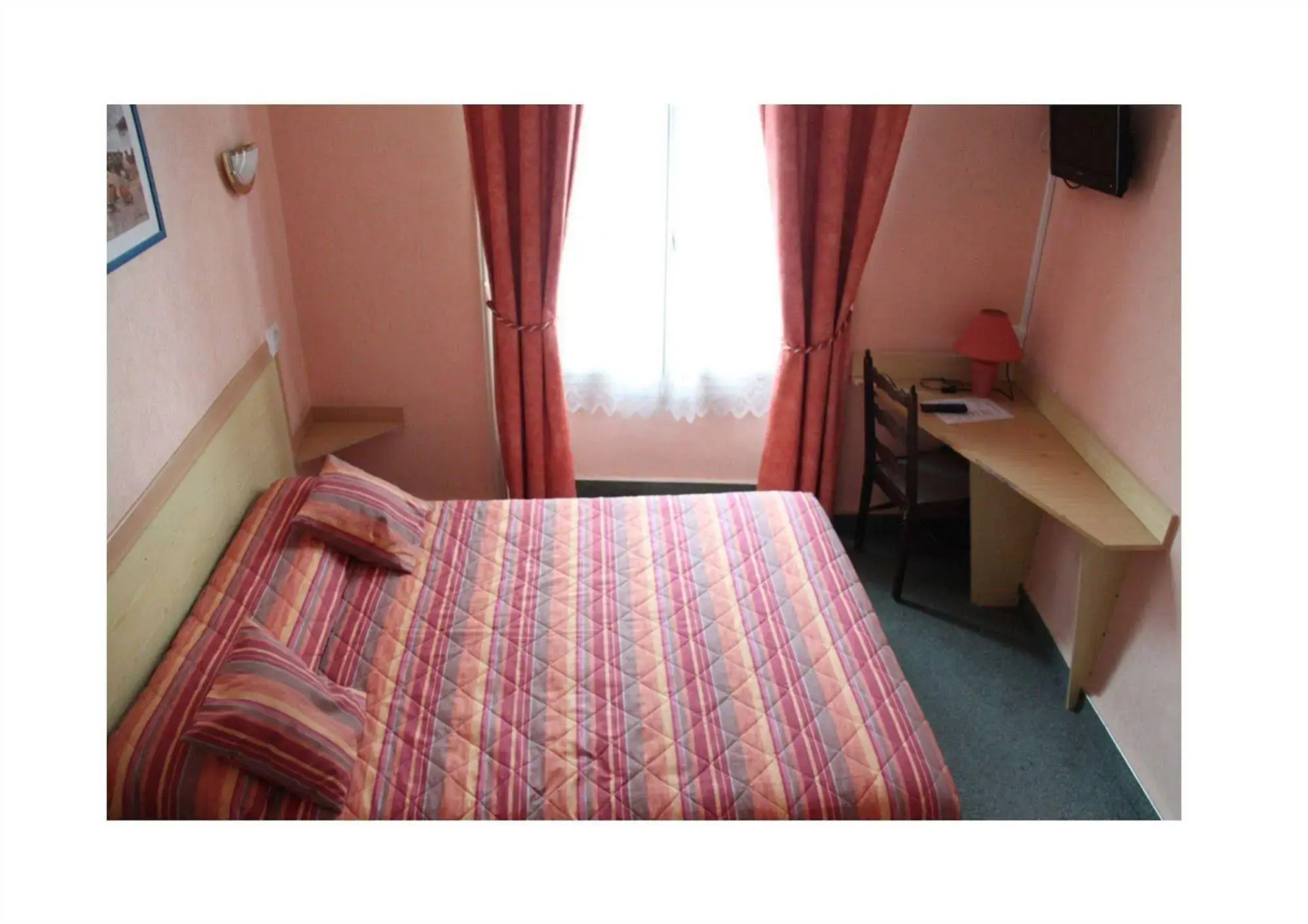 Hotel De France Et De Guise