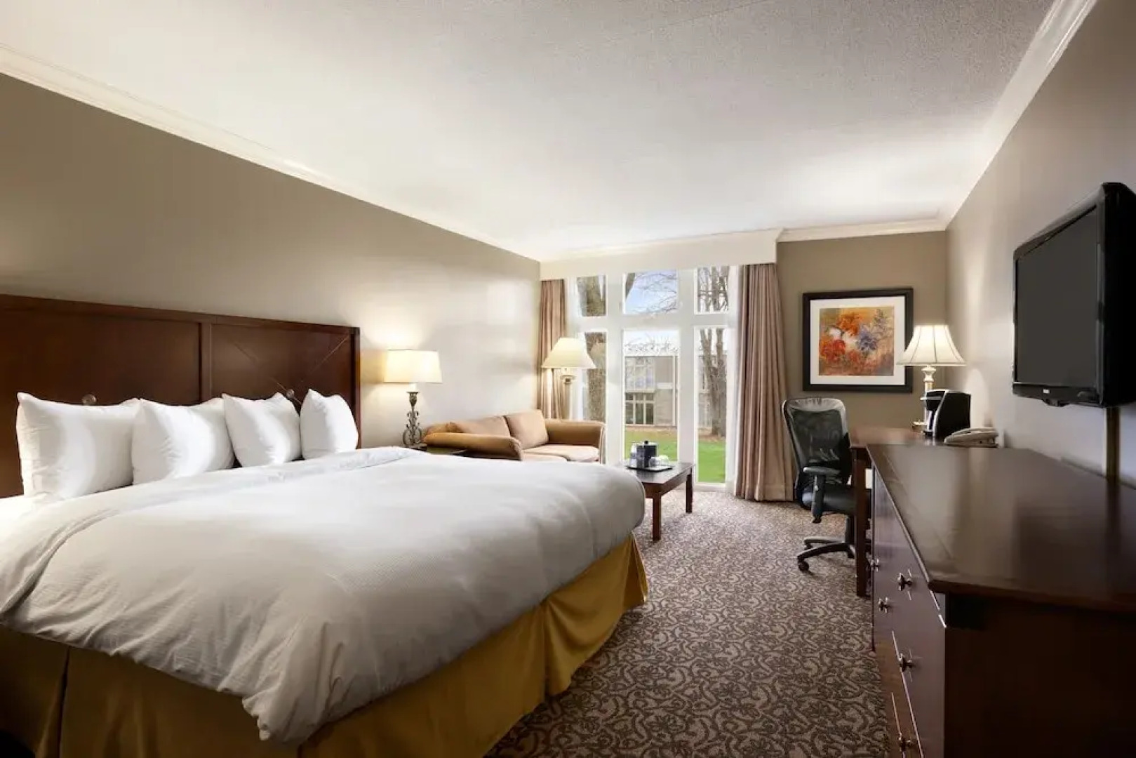 Ramada by Wyndham Cornwall