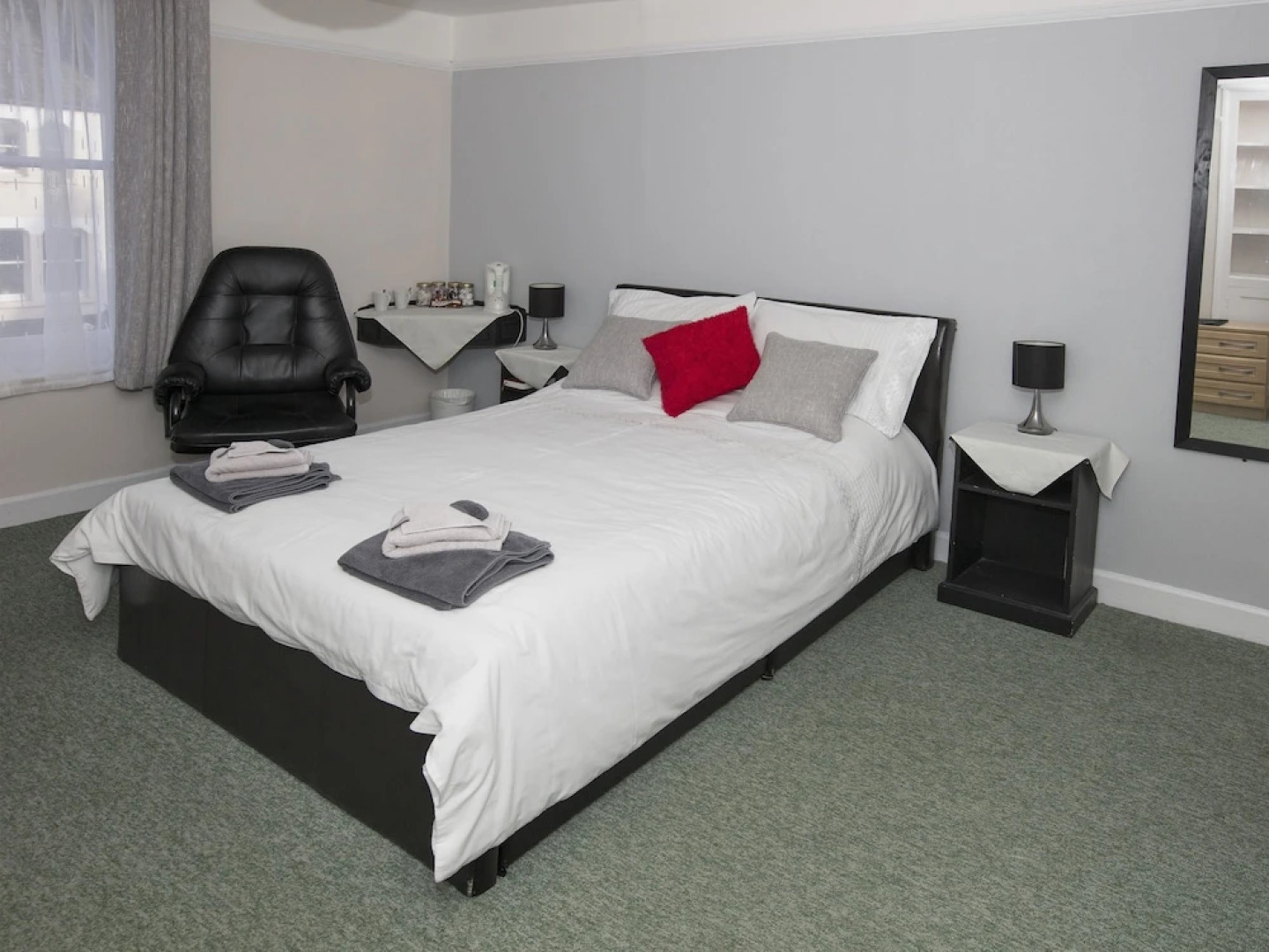 The Lord Nelson Pub and Accommodation