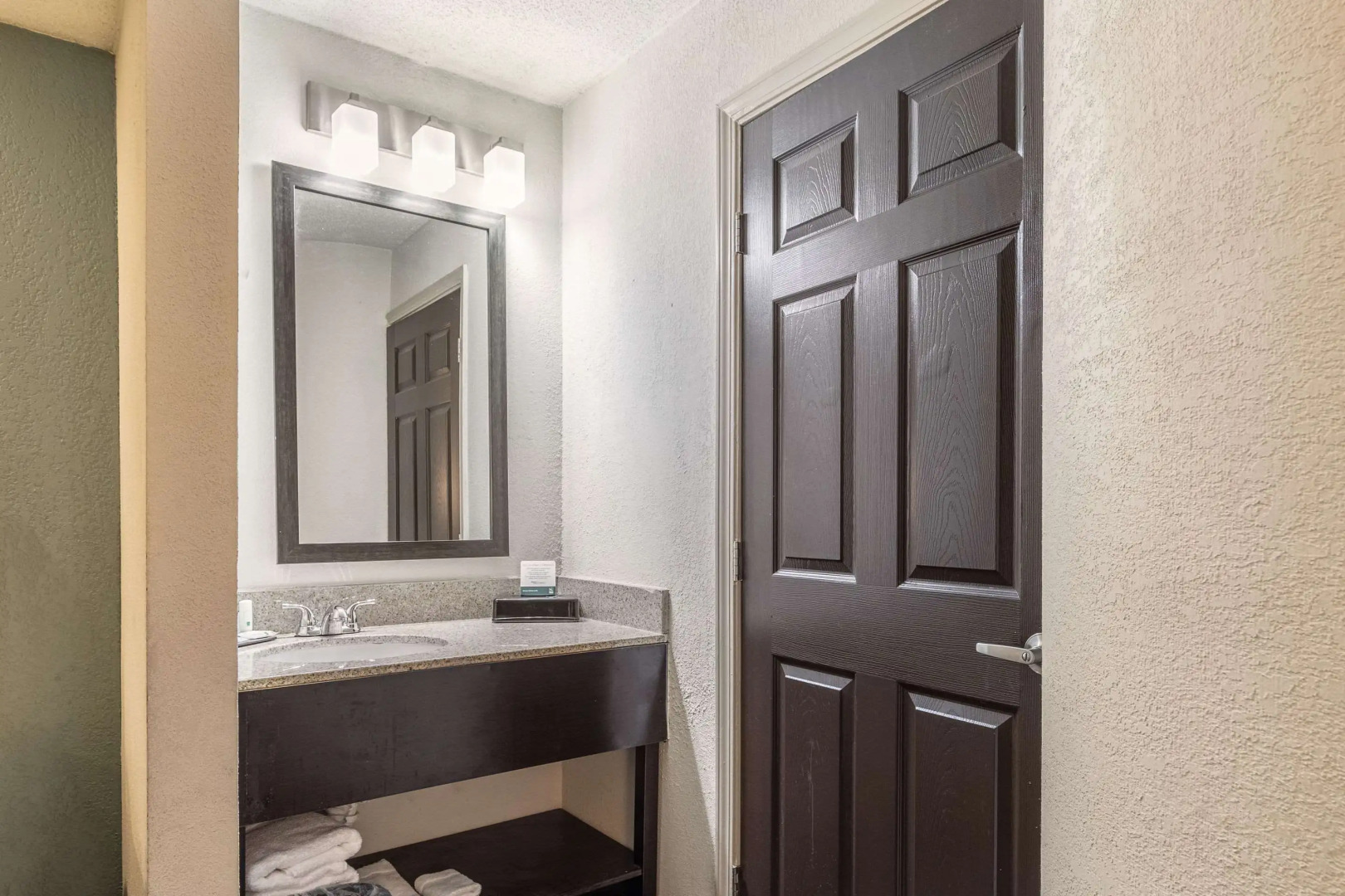 Quality Inn Memphis Northeast near I-40