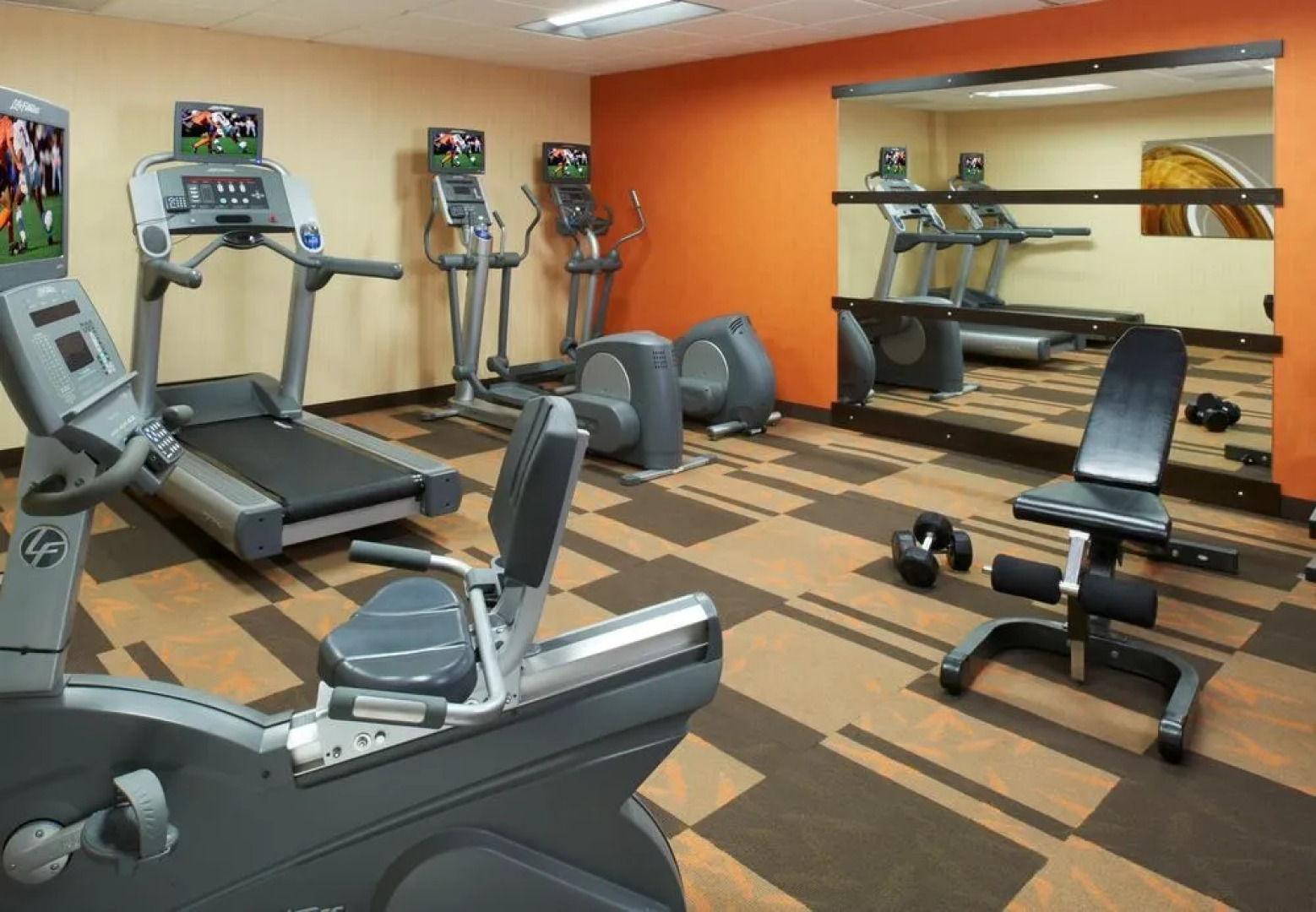 Courtyard Detroit Warren