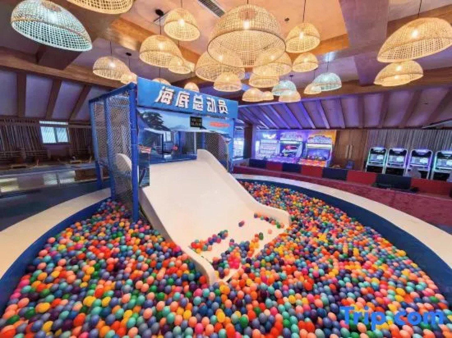 Oriental Pearl International Hotel