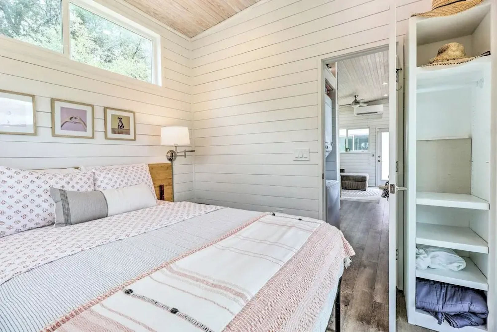 Updated Texas Tiny Home Rental on Lake Travis