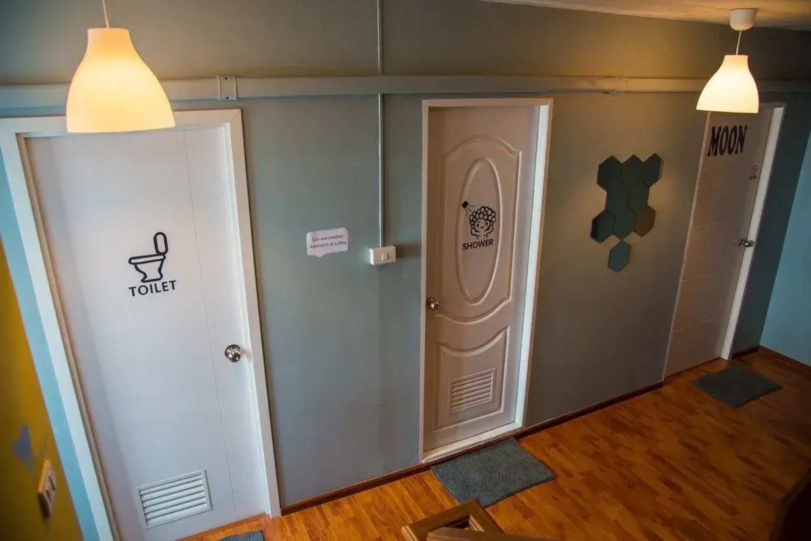 ZZZ Hostel - Don Mueang Airport