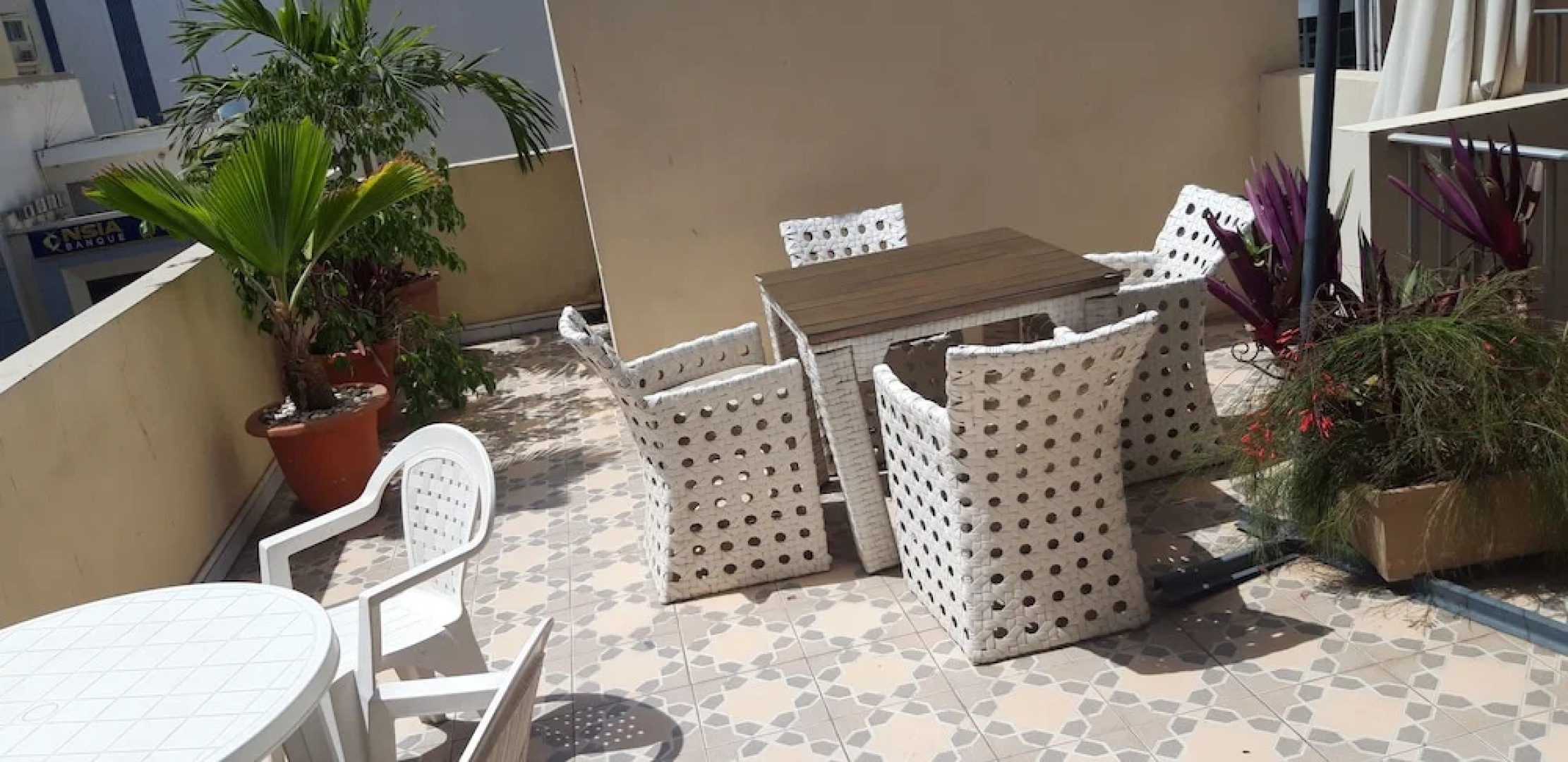 Hotel Nina