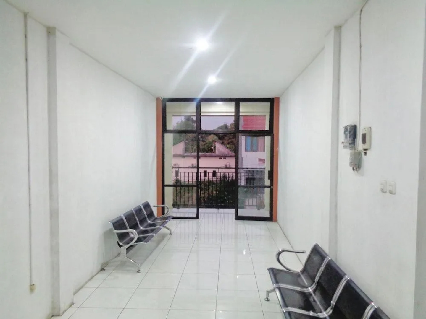 Oyo 2130 Magnolia Residence