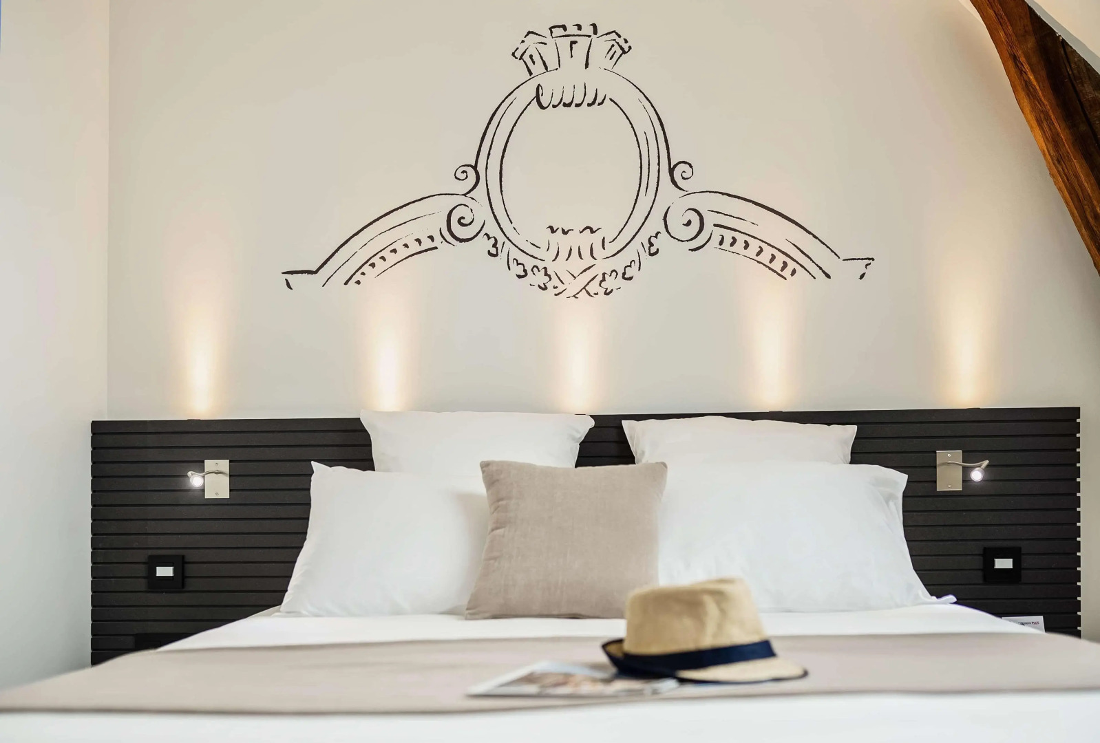 Best Western Premier Hotel de la Cite Royale