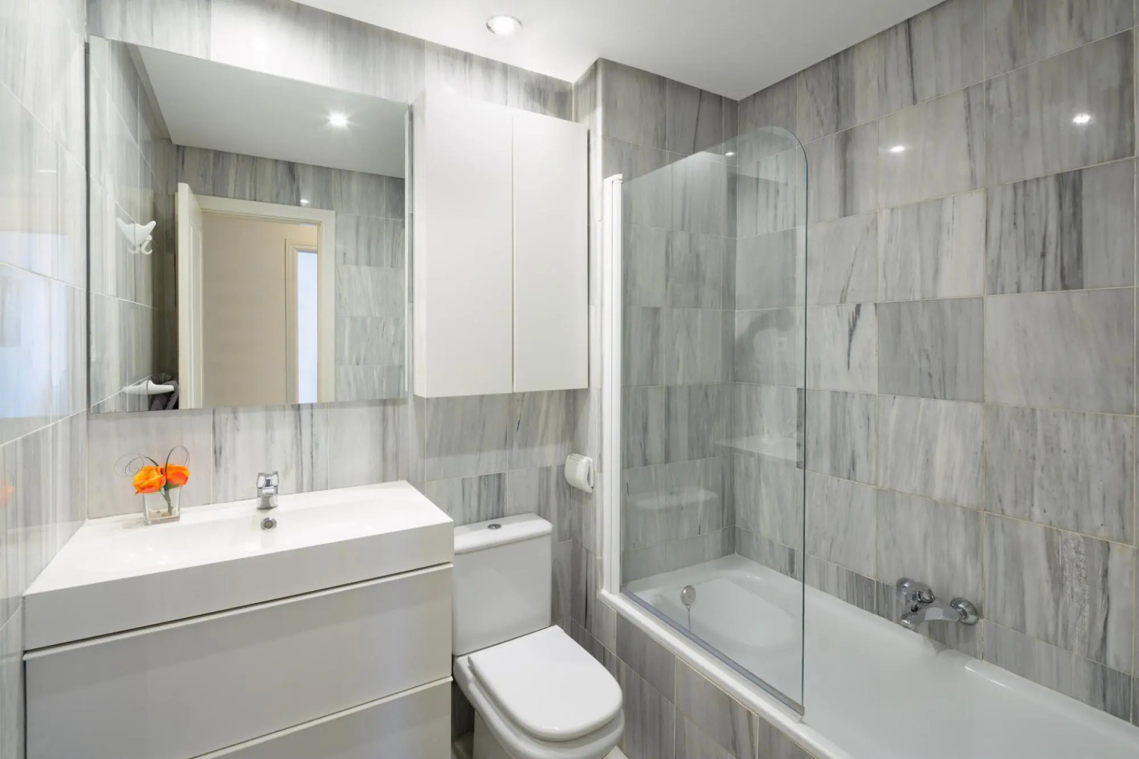 3 bedroom beachfront apartment La Cala de Mijas