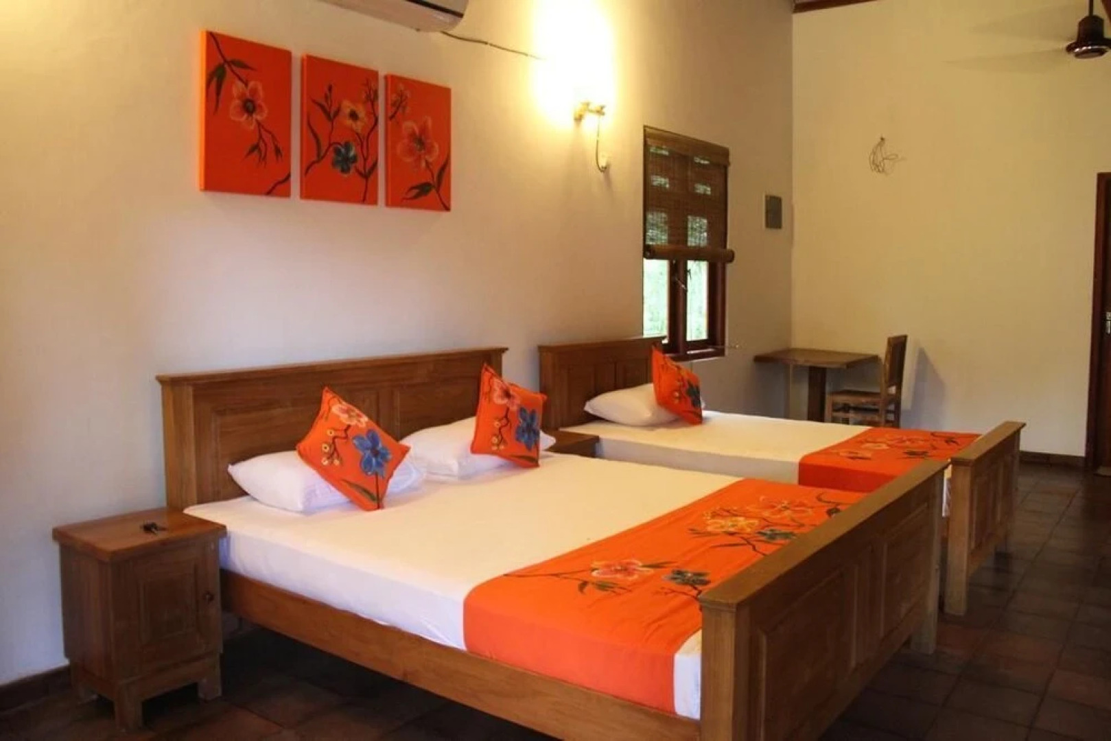 Tappers Village Estate Bungalow