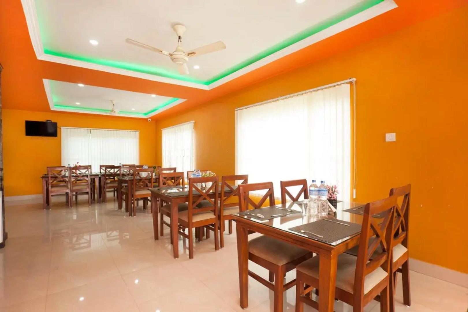 Hotel The Holy Birth By OYO Rooms