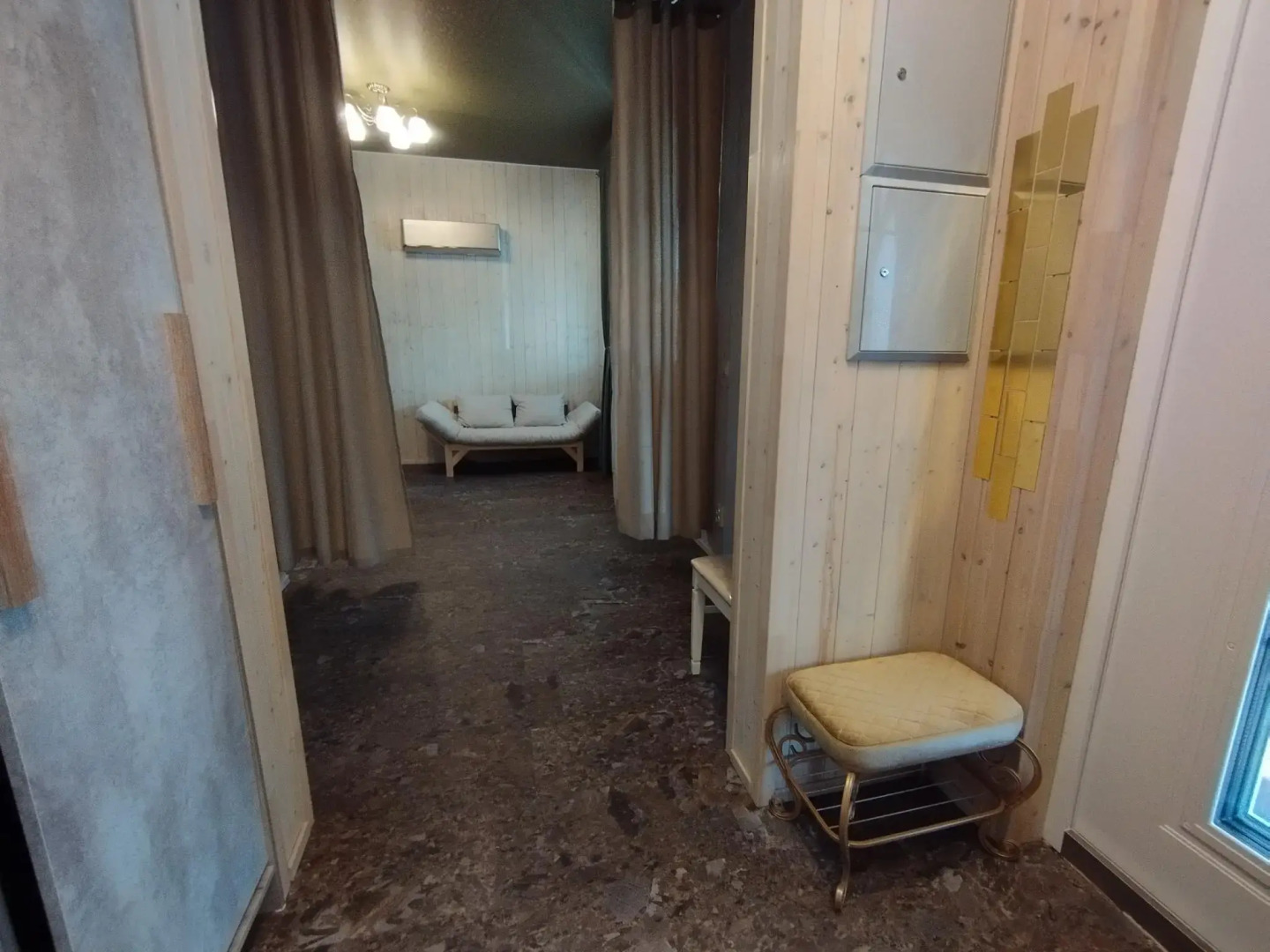 Тихий уголок