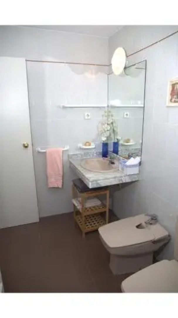 Margaret's Family House with pool and parquing