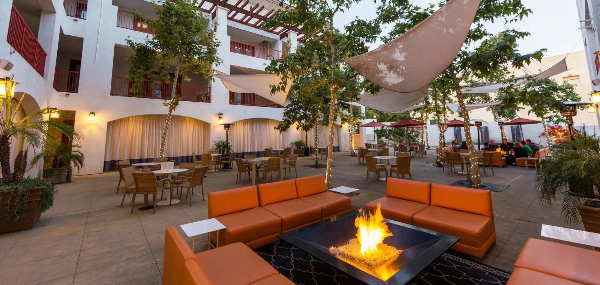 Hotel Casa 425 + Lounge