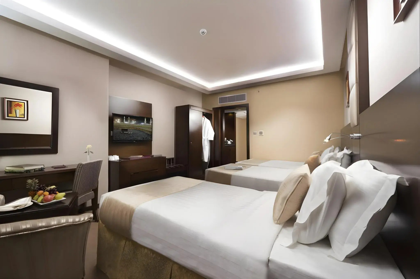 Отель Razana Al Rowdah