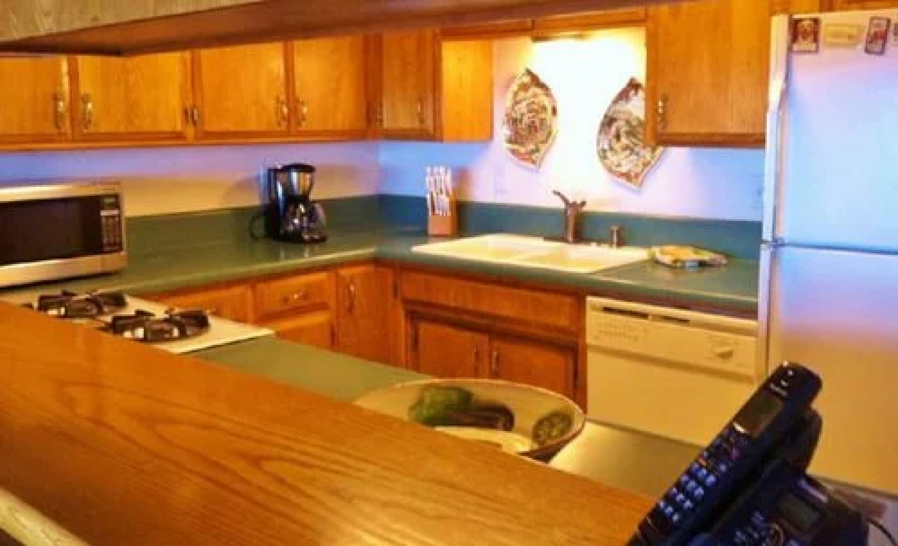 Waterfront Lakeview Ave Tahoe Condo Rental by RedAwning