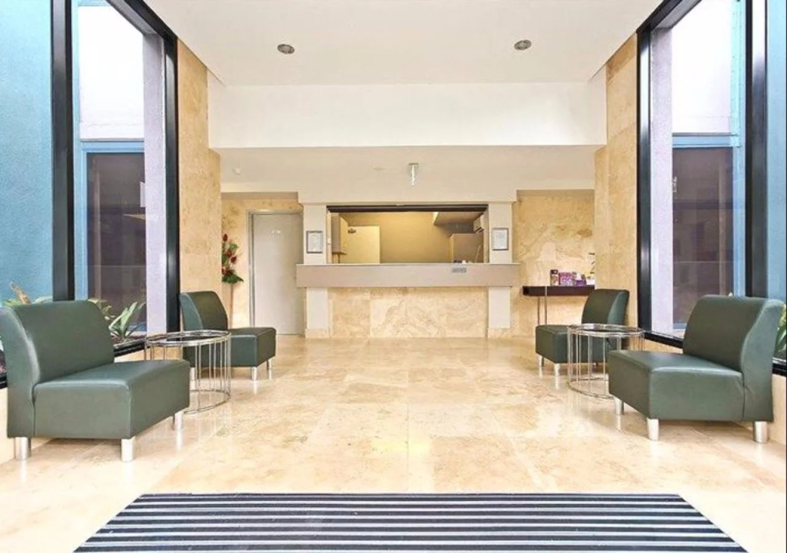 Inn on the Park Apartments