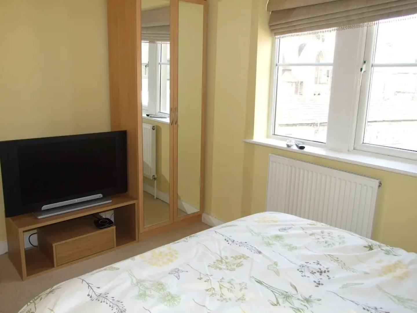 Oxford Street Apartment First Floor