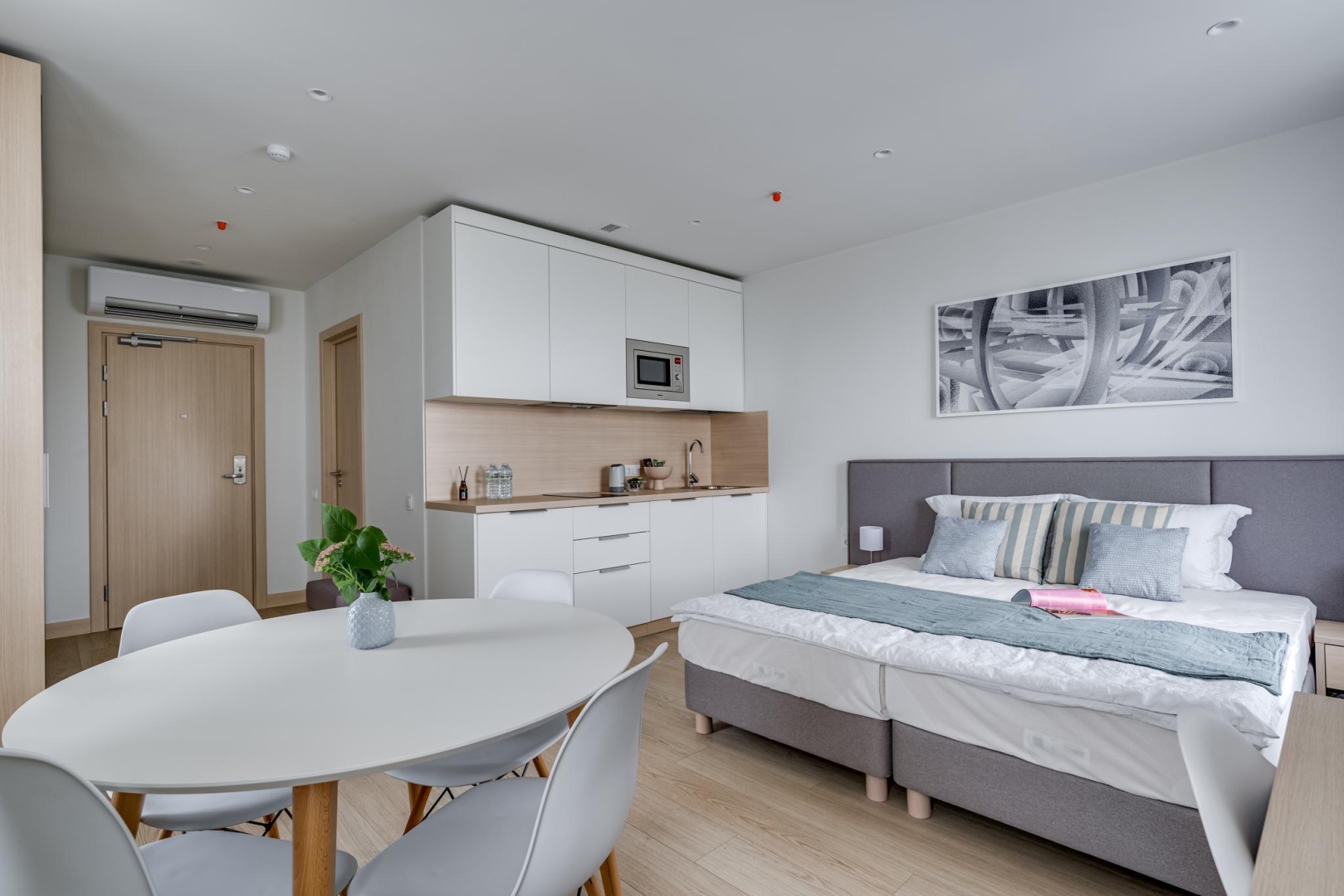 M-City Apartments (М-сити) на проспекте Андропова 10
