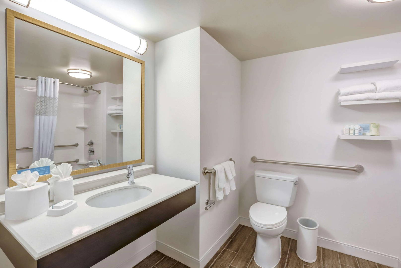 Hampton Inn Boston - Norwood