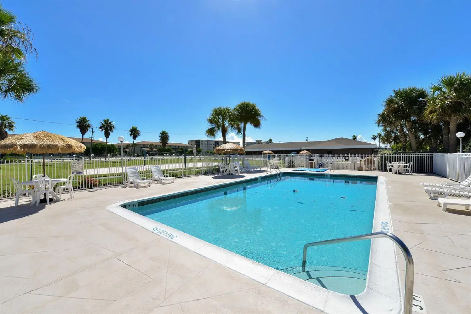 Americas Best Value Inn - Satellite Beach