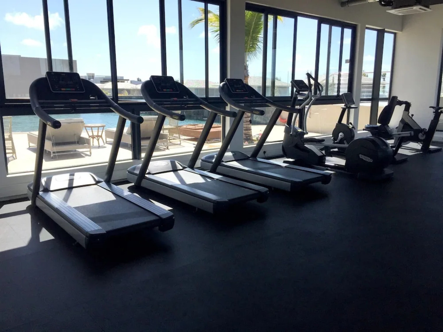 Apartment With 3 Bedrooms in Roches Noires, With Wonderful sea View, P