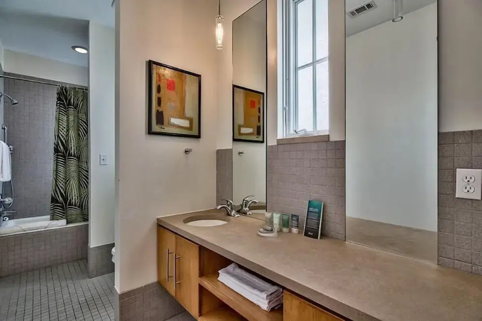 The White House of Watercolor 4 Bedroom Holiday Home by Five Star Properties