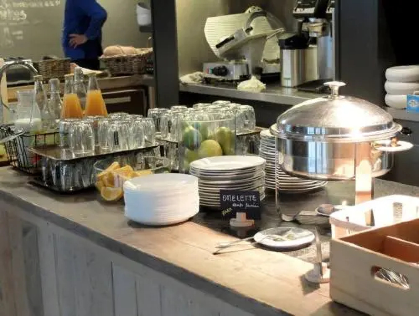 Hotel Le Val de Poix - Logis Hotel Restaurant