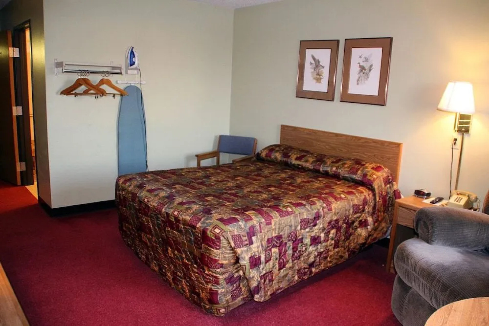 Wagner Lakeside Motel