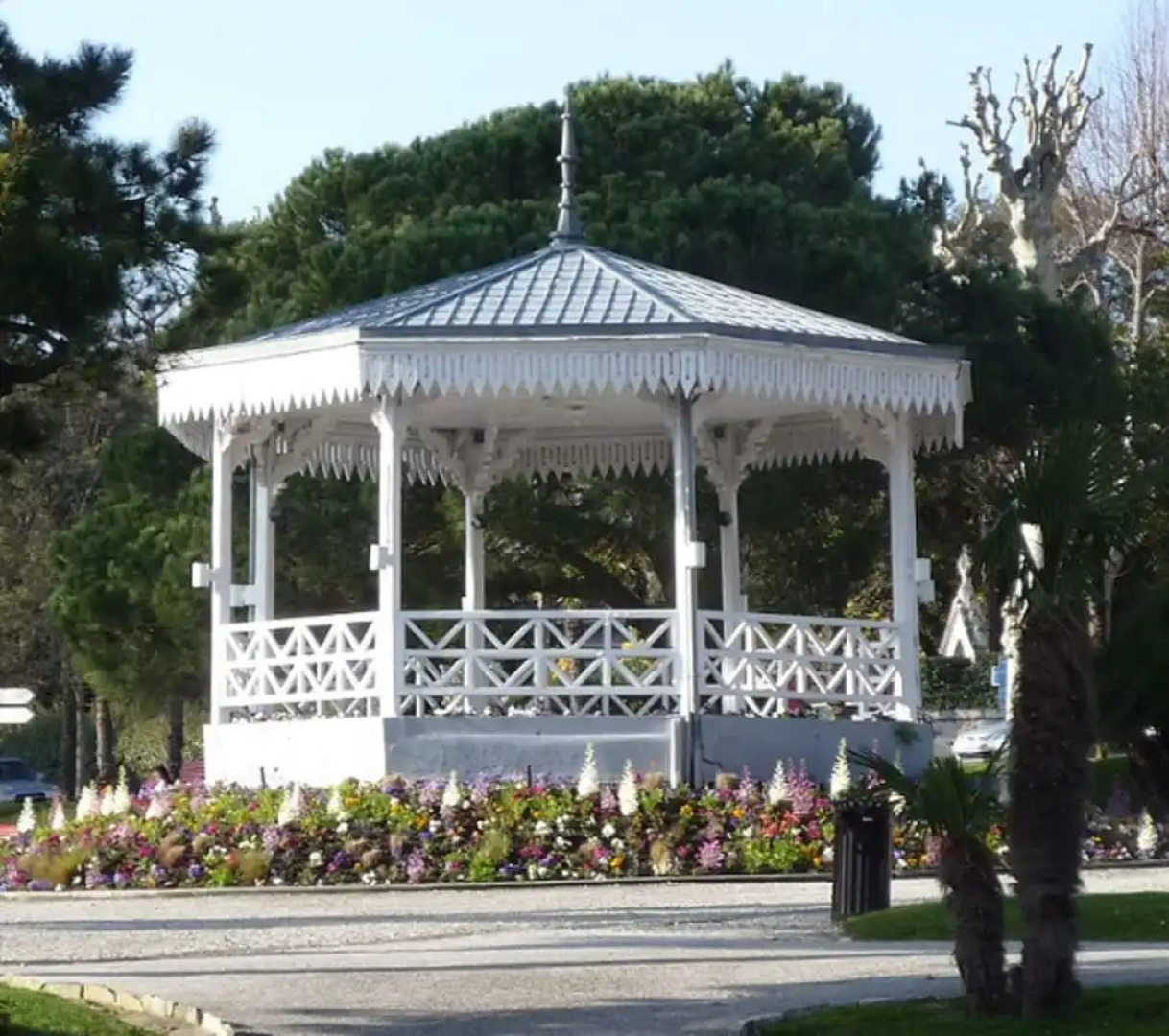 La Maison des Rosiers